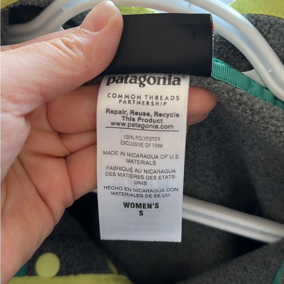 Patagonia Fleece Pullover Grey and Green Small - Picture 5 of 7